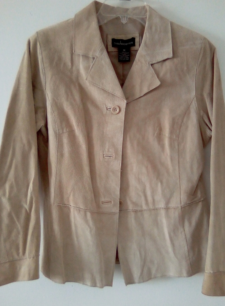 SUEDESSENCE - Size M, Tan Suede Jacket w/ Lapels